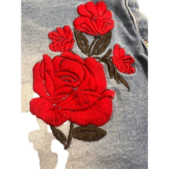Urban Heritage high rise red roses embroidered shorts Jeans size 9 - Picture 5 of 10